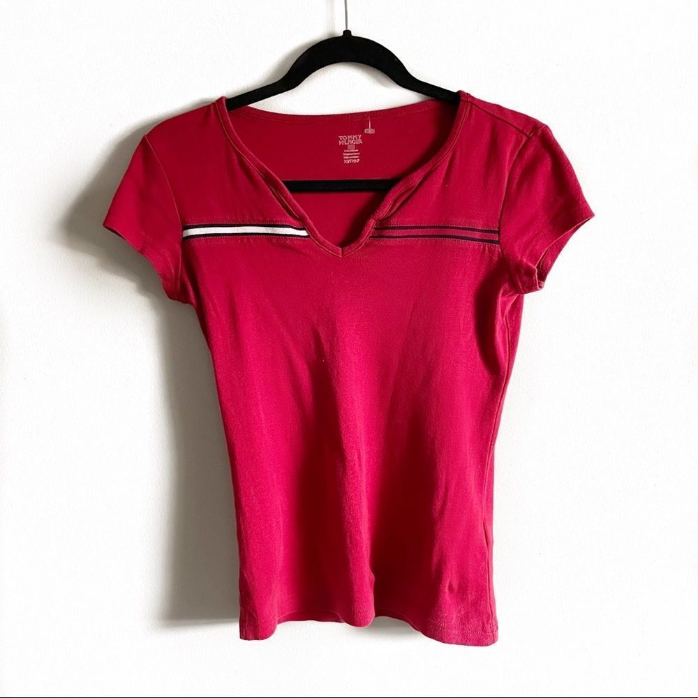 𝅺💝(3/$25) Y2K Vintage Tommy Hilfiger Red Tee